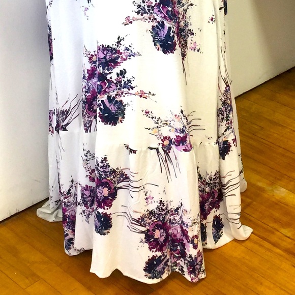 Maternity Dress - Picture 3 of 4